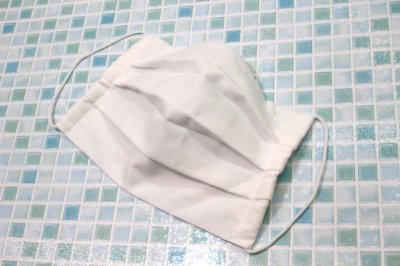 画像2: 何度も洗って使えるヒダ付き 綿100％ 布マスク